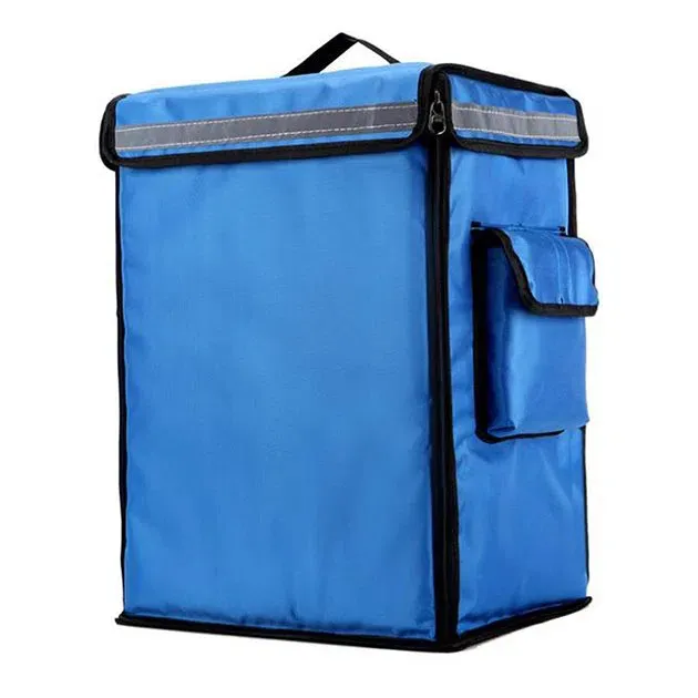 Pungă rezistentă izolată pentru livrarea alimentelor